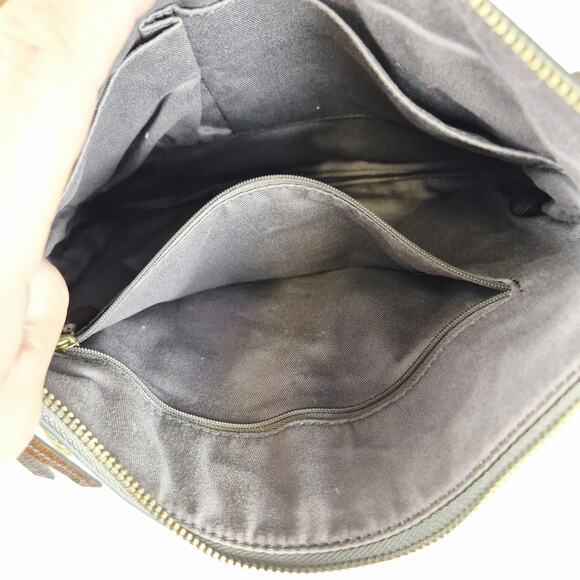 Fossil Pebbled Leather Crossbody Bag Gray Zip Pocket Key Charm Adjustable Strap - Picture 8 of 11